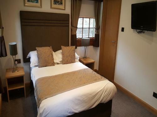 Pension Mclays Guest House