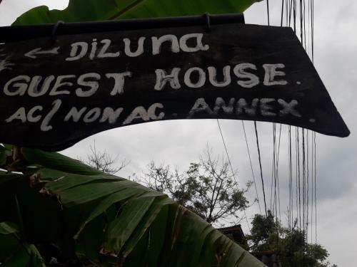 Hostal Diluna Guest House