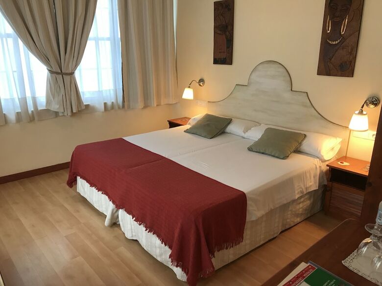 Gara Hotel