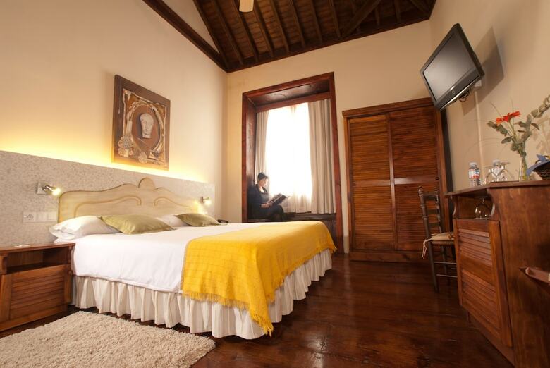 Gara Hotel