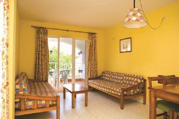 Apartamentos Apts. Es Ravells Dor