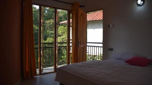 Hotel White Villa