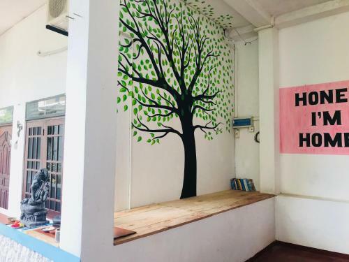 Mister Hostel Mirissa