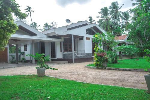 Country Breeze Home Stay
