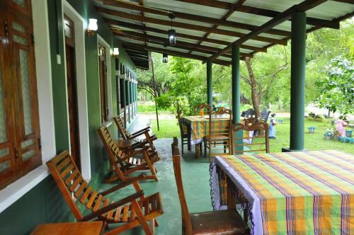 Rock Lake Home Stay