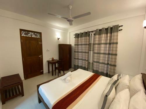 Bed & Breakfast Mihira Gedara Apartments