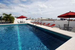 Los Itzaes Hotel