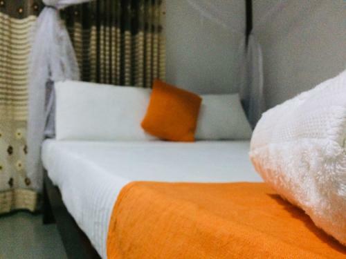 Bed & Breakfast Ayu Guest & Spa