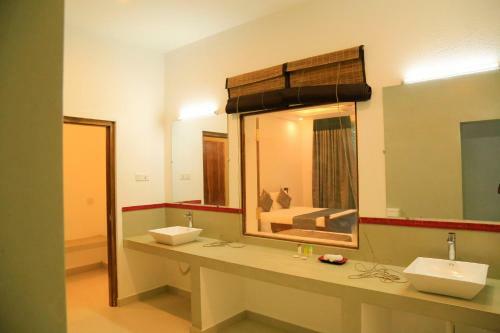 Hotel Tara Watergate