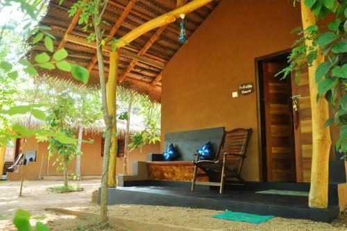 Hotel Sandalwood Cottage