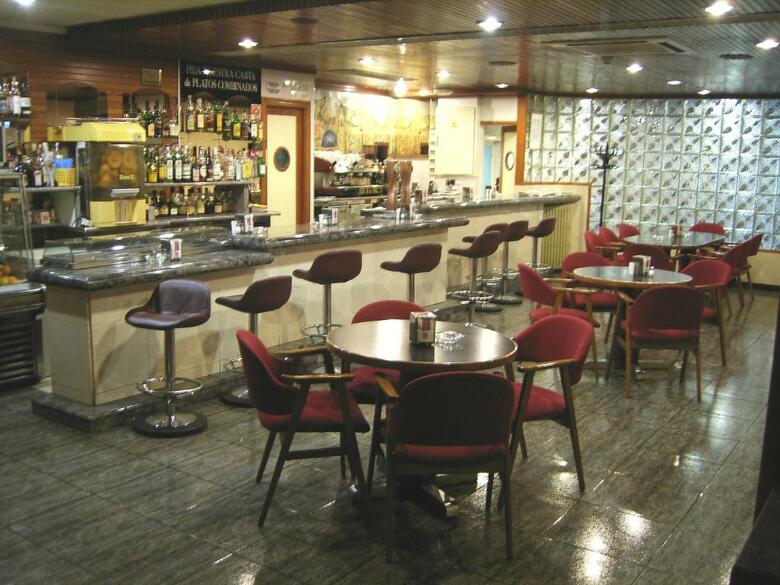 Hotel Reconquista