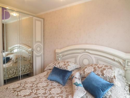 Apartment On Molokova 22