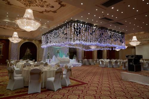 Pyramisa Suites Hotel Cairo