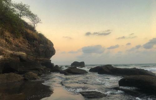 Shalpa Surf Villa