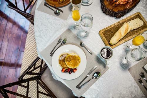 Bed & Breakfast La Casa - Luxury Boutique Hotel