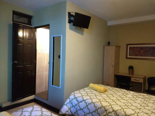 Bed & Breakfast Give House