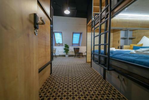 New! Boutique Capsule Hostel Chors