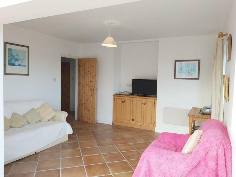 No3 Ballyconneely Cottage