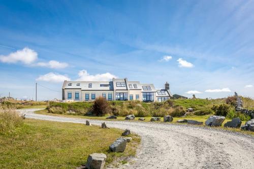 Doleen House