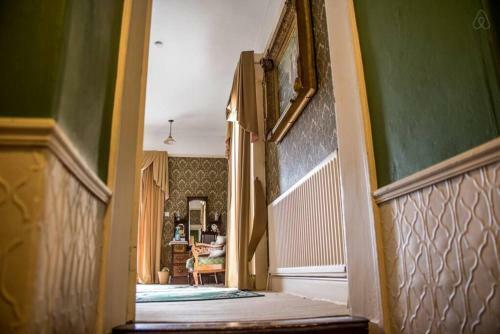 Healthfield Manor