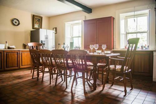 Healthfield Manor