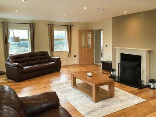 Ardmore Lodge, Sneem