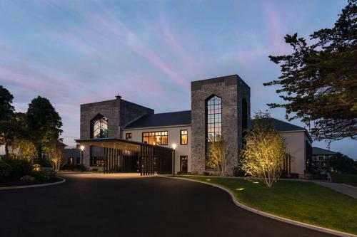 The Dunloe Hotel & Gardens