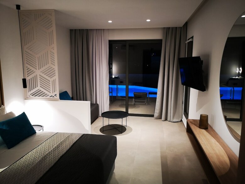 Hotel Zoes