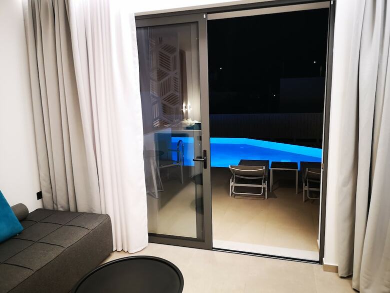 Hotel Zoes