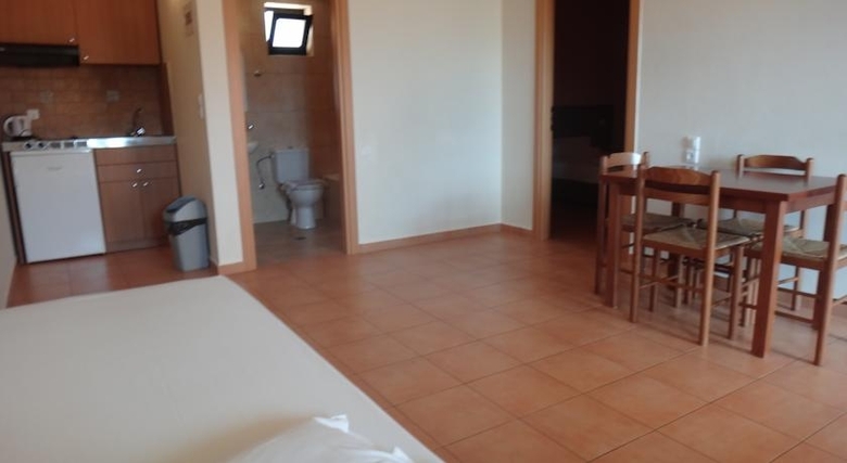 Hotel Apartments Dia