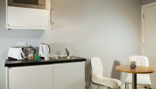 Mountjoy Apartments