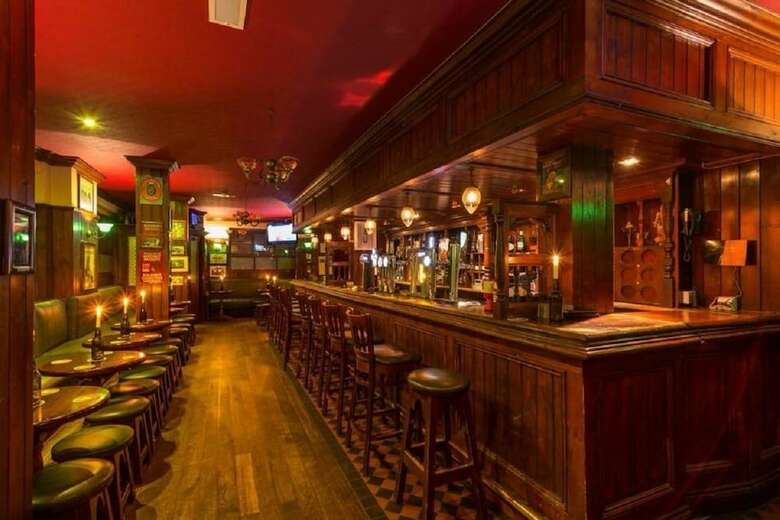 Posada Mcgettigan's Townhouse