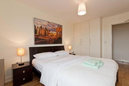Spacious Dual-aspect 2 Bedroom Apartment