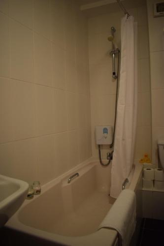 1 Bed Apartment Beside Dublin Castle