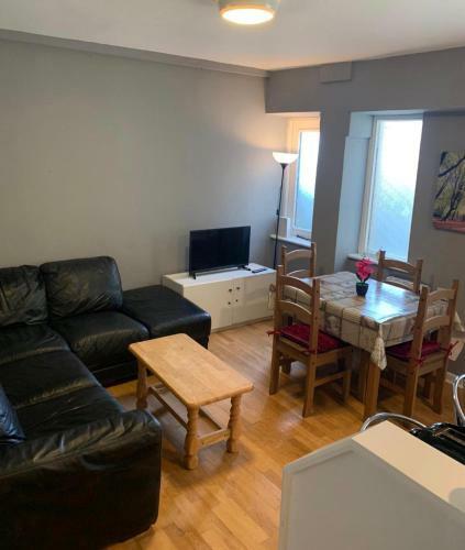 City Centre Snug Apartments