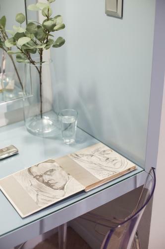 Cadena Gallery Apartments