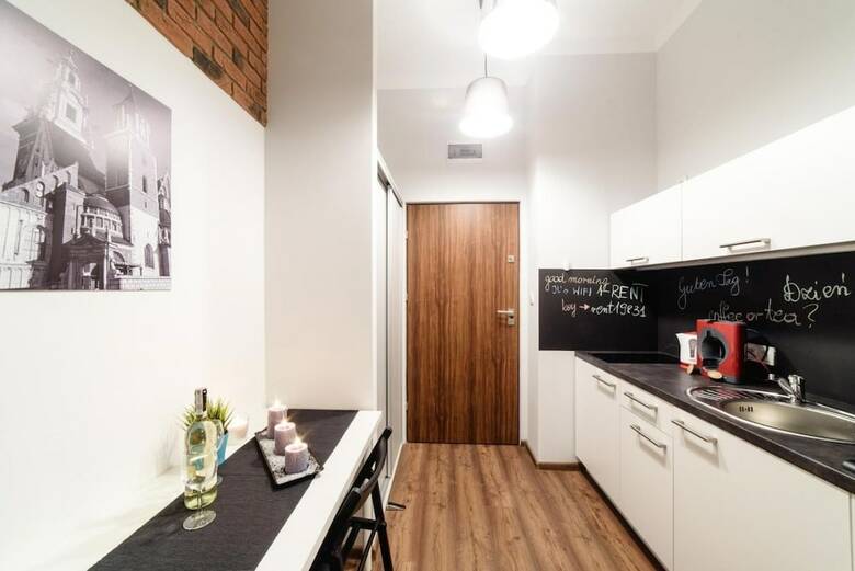 2 Nights Apartments