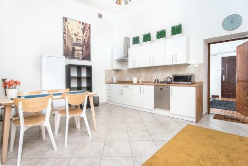Bison Hostel