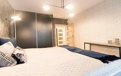 Kings City - Skawi?ska Apartment
