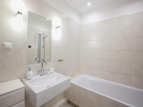 Ar Apartments - Angel Center Krak�w