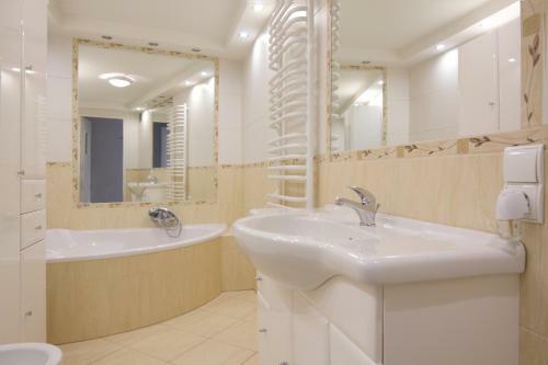 Sodispar Poselska Old Town Apartments