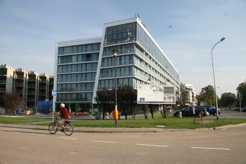Apartament 214 W Hotelu Marine