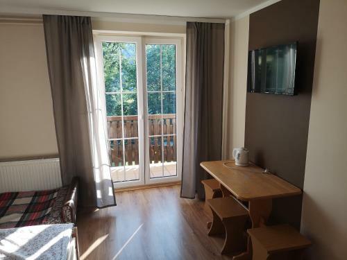 Hostal Mylak Bianca