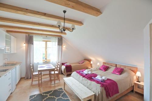 Ville I Apartamenty Sady