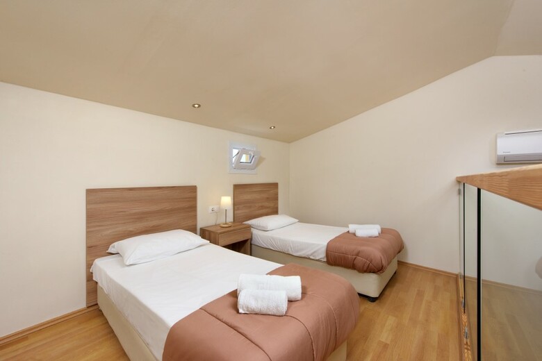 Hotel Olympion Village