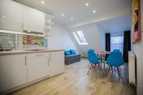 Adonis Apartaments