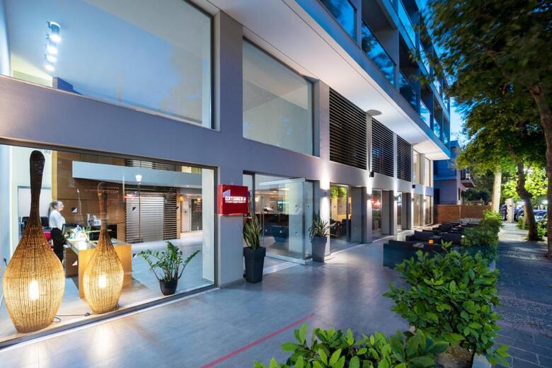 Hotel Oktober