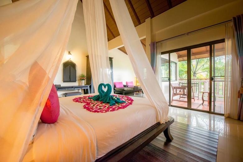 Hotel Chada Beach Resort & Spa