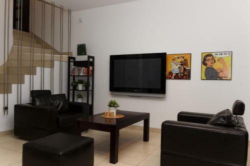 Loft Hostel Airport
