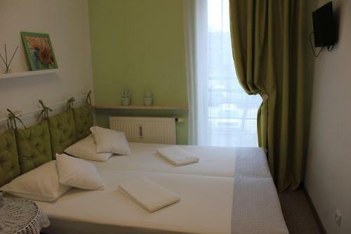 Hostal Kolorowa Guest Rooms